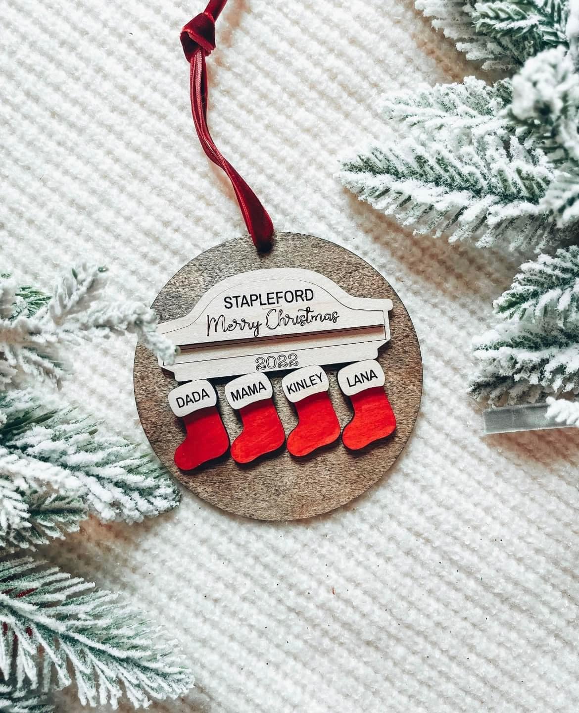 Family Mantle with Stockings Ornament